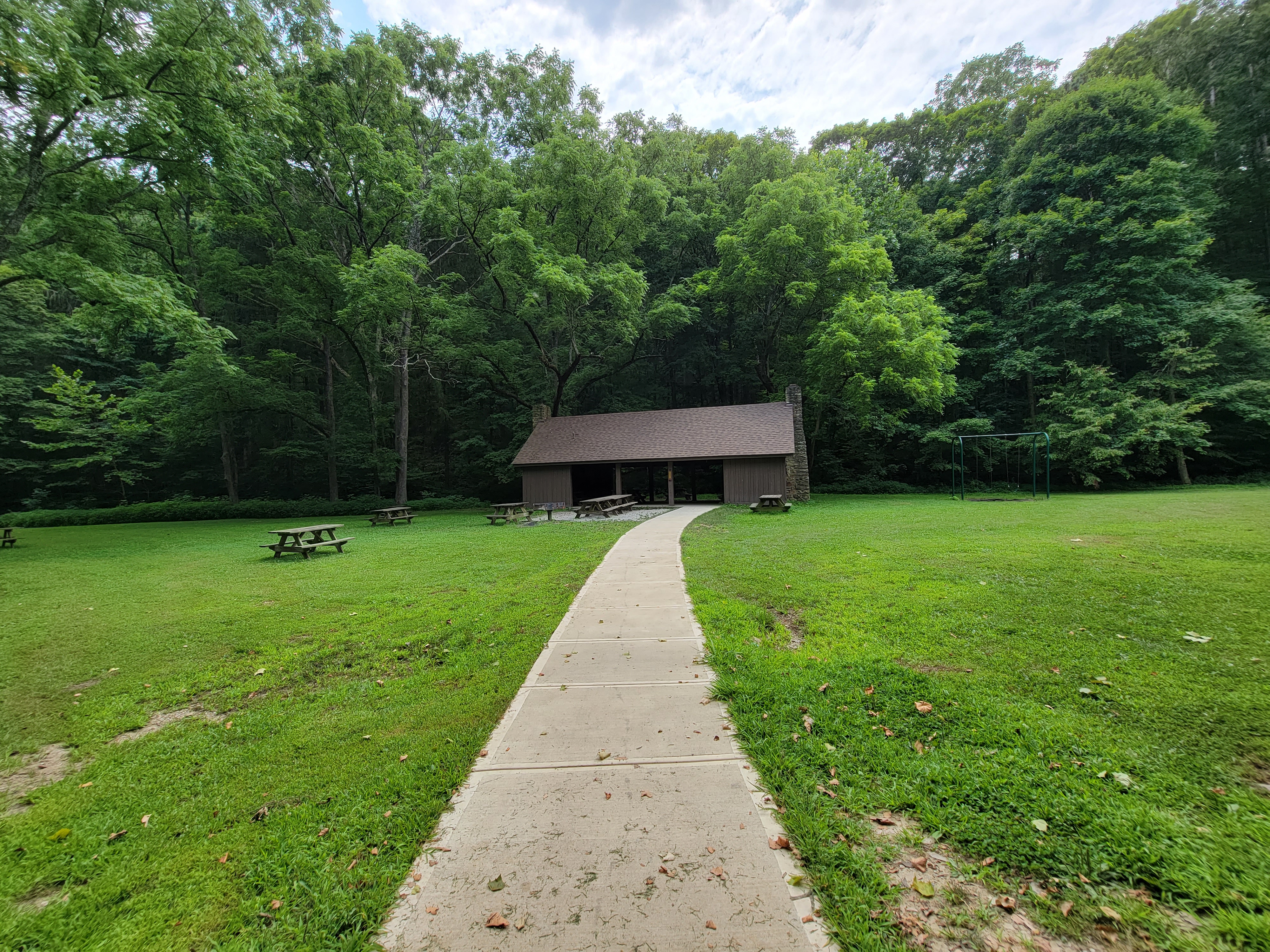 Strahl Lake Shelter